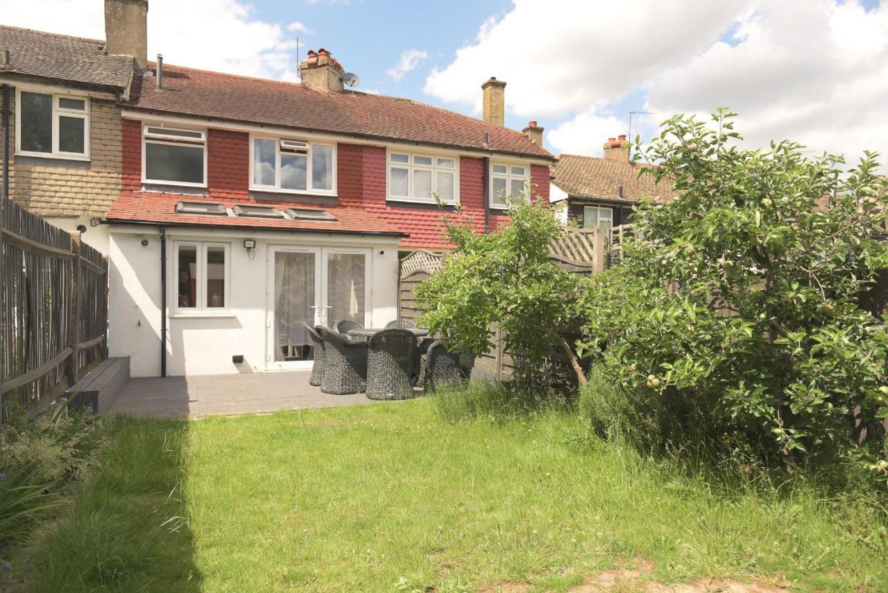 Knollmead House Villa Surbiton Bagian luar foto